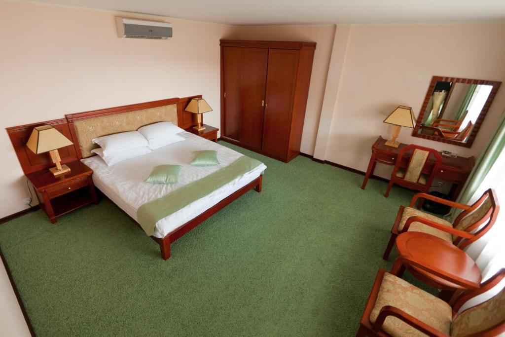 Morelux Boutique Hotel Kapchagay Quarto foto