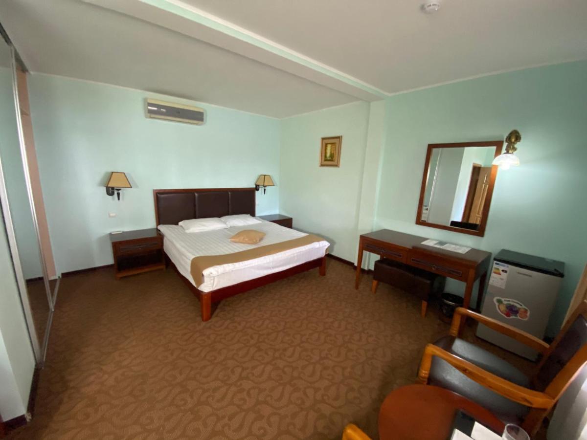 Morelux Boutique Hotel Kapchagay Exterior foto